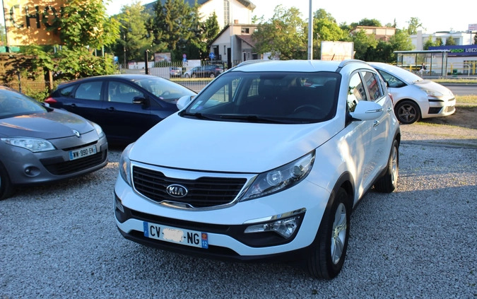 Kia Sportage cena 44800 przebieg: 159000, rok produkcji 2013 z Toruń małe 67